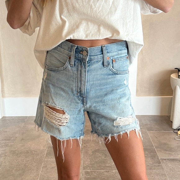 Madewell Distressed Denim Shorts - Picture 5 of 7